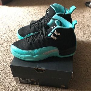 Jordan retro 12 gammas